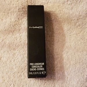 Mac concealer